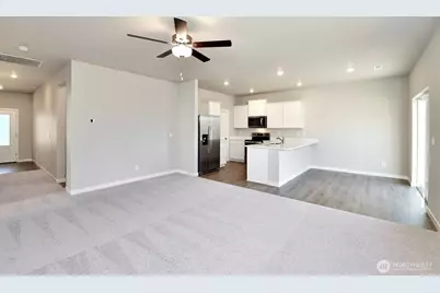 9752 Brown Street SE, Yelm, WA 98597 - Photo 4