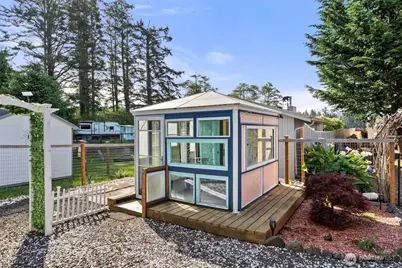 4 Bayshore Road, South Bend, WA 98586 - Photo 36
