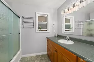4 Bayshore Rd, South Bend, WA 98586 - Photo 18