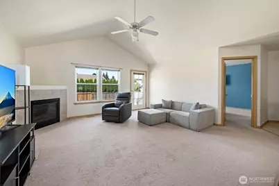 1073 Opal Lane, Burlington, WA 98233 - Photo 4