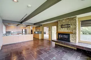 1605 73rd Ave NE, Medina, WA 98039 - Photo 8