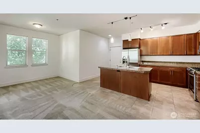 8535 Avondale Road NE #A204, Redmond, WA 98052 - Photo 14