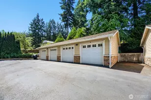 8535 Avondale Rd NE, Redmond, WA 98052 - Photo 4