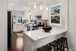 954 19th Ave E, Seattle, WA 98112 - Photo 8