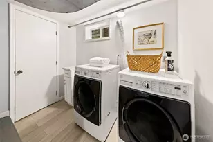 954 19th Ave E, Seattle, WA 98112 - Photo 30