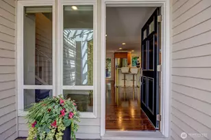 10603 NE 60th St, Kirkland, WA 98033 - Photo 4