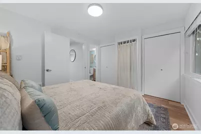 752 Bellevue Avenue E #212, Seattle, WA 98102 - Photo 10