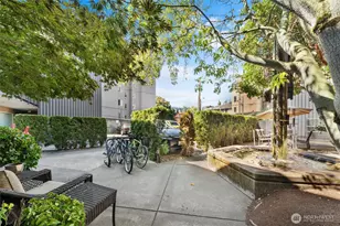 752 Bellevue Ave E, Seattle, WA 98102 - Photo 18