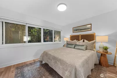 752 Bellevue Avenue E #212, Seattle, WA 98102 - Photo 8