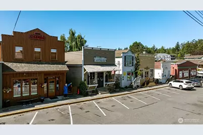 15 Front Street NW, Coupeville, WA 98239 - Photo 14