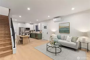 811 NE 125th St, Seattle, WA 98125 - Photo 14