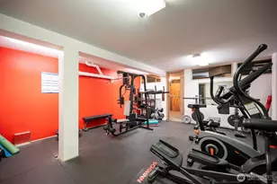530 Melrose Ave E, Seattle, WA 98102 - Photo 28