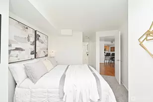530 Melrose Ave E, Seattle, WA 98102 - Photo 22