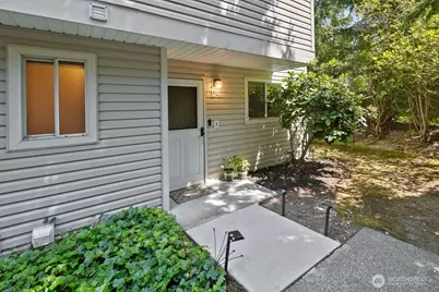 18910 Bothell Everett Highway #D4, Bothell, WA 98012 - Photo 1