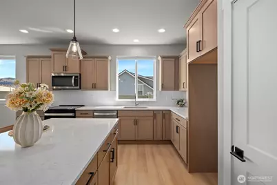 639 S Kent Avenue, East Wenatchee, WA 98802 - Photo 6