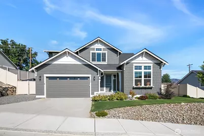 639 S Kent Avenue, East Wenatchee, WA 98802 - Photo 1