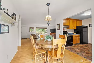 8715 18th Avenue E, Tacoma, WA 98445 - Photo 4