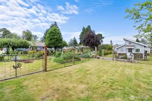8715 18th Ave E, Tacoma, WA 98445 - Photo 22