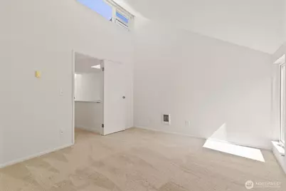6582 137th Avenue NE #415, Redmond, WA 98052 - Photo 18