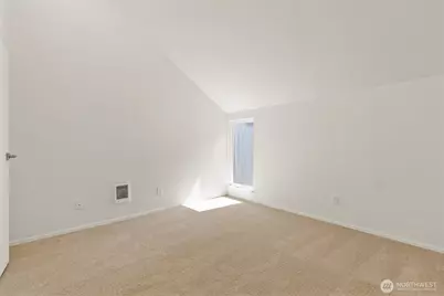 6582 137th Avenue NE #415, Redmond, WA 98052 - Photo 20