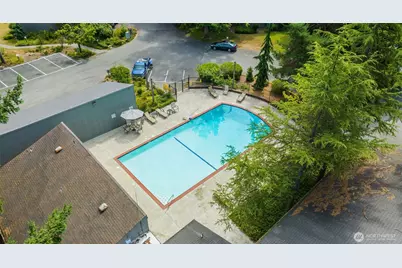 6582 137th Avenue NE #415, Redmond, WA 98052 - Photo 30