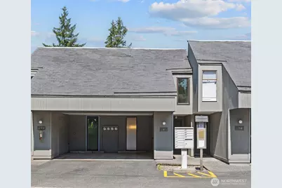 6582 137th Avenue NE #415, Redmond, WA 98052 - Photo 2