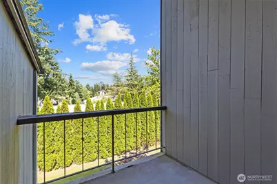 6582 137th Avenue NE #415, Redmond, WA 98052 - Photo 14