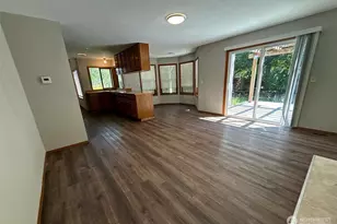 205 Spring Pl, Enumclaw, WA 98022 - Photo 4