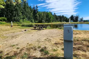 621 NE Gladwin Rd, Belfair, WA 98528 - Photo 2