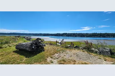 621 NE Gladwin Road #3, Belfair, WA 98528 - Photo 4