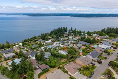 6107 Hawthorne Terrace NE, Tacoma, WA 98422 - Photo 36