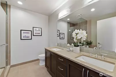 10610 NE 9th Place #1902, Bellevue, WA 98004 - Photo 20