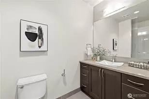 10610 NE 9th Pl, Bellevue, WA 98004 - Photo 26
