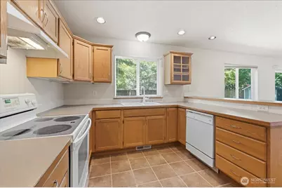 4227 Shale Street SE, Lacey, WA 98503 - Photo 10