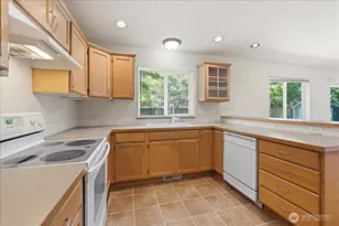 4227 Shale St SE, Lacey, WA 98503 - Photo 10