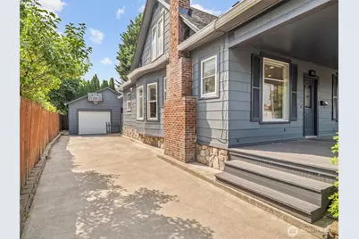 624 NE 2nd Avenue, Camas, WA 98600 - Photo 2