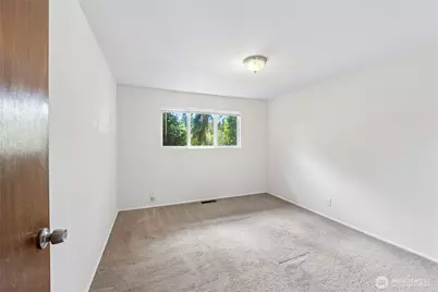 1033 151st Avenue SE, Bellevue, WA 98007 - Photo 18