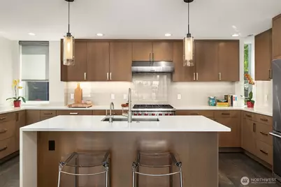 2804 Fairview Avenue E, Seattle, WA 98102 - Photo 22