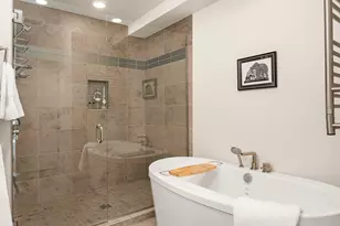 2804 Fairview Ave E, Seattle, WA 98102 - Photo 14