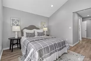 22719 1st Pl W, Bothell, WA 98021 - Photo 18