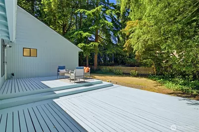 11406 NE 103rd Place, Kirkland, WA 98033 - Photo 20