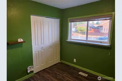 225 14th Street SE, Auburn, WA 98002 - Photo 16