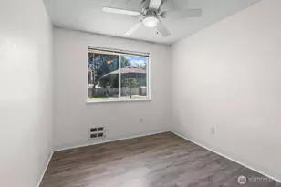 733 2nd Ave NE, Pacific, WA 98047 - Photo 14