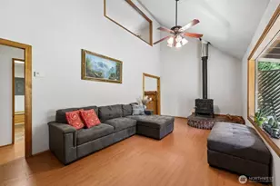 3105 347th St S, Roy, WA 98580 - Photo 4