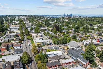 5912 California Avenue SW #201, Seattle, WA 98136 - Photo 32