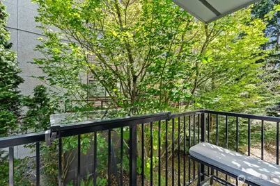 5912 California Avenue SW #201, Seattle, WA 98136 - Photo 14