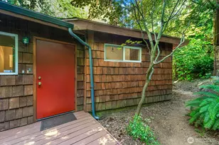 16524 35th Ave NE, Lake Forest Park, WA 98155 - Photo 4