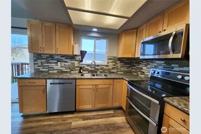 27361 Village Place NW, Stanwood, WA 98292 - Photo 28