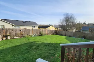 27361 Village Pl NW, Stanwood, WA 98292 - Photo 26
