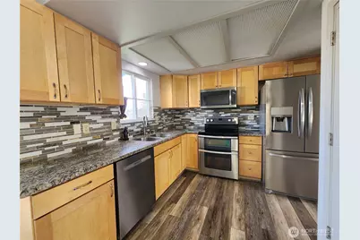 27361 Village Place NW, Stanwood, WA 98292 - Photo 32